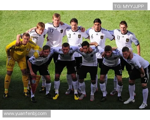 男团成员与足球明星的亲密互动揭秘你不知道的幕后故事